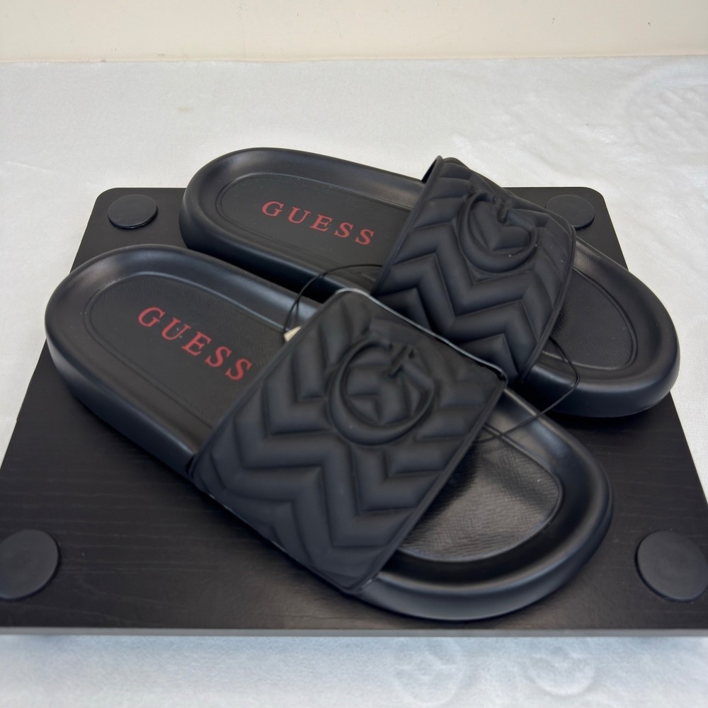 Guess Mens GMSOLIANO-R Quilted Logo Slide Sandals‎ Chevron Black Size 9M
